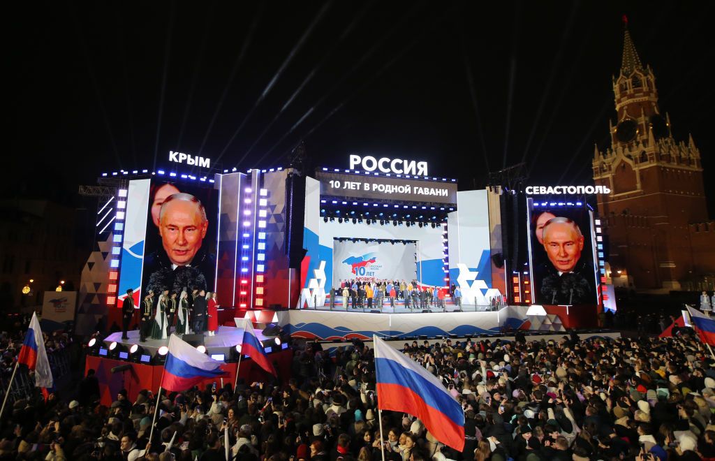 Putin holds rally on Red Square following elections, promises to continue the war