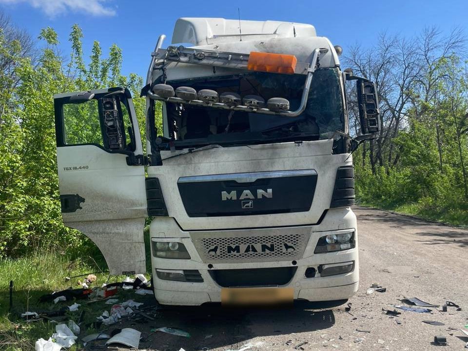 Russian drone attack injures truck driver in Kharkiv Oblast