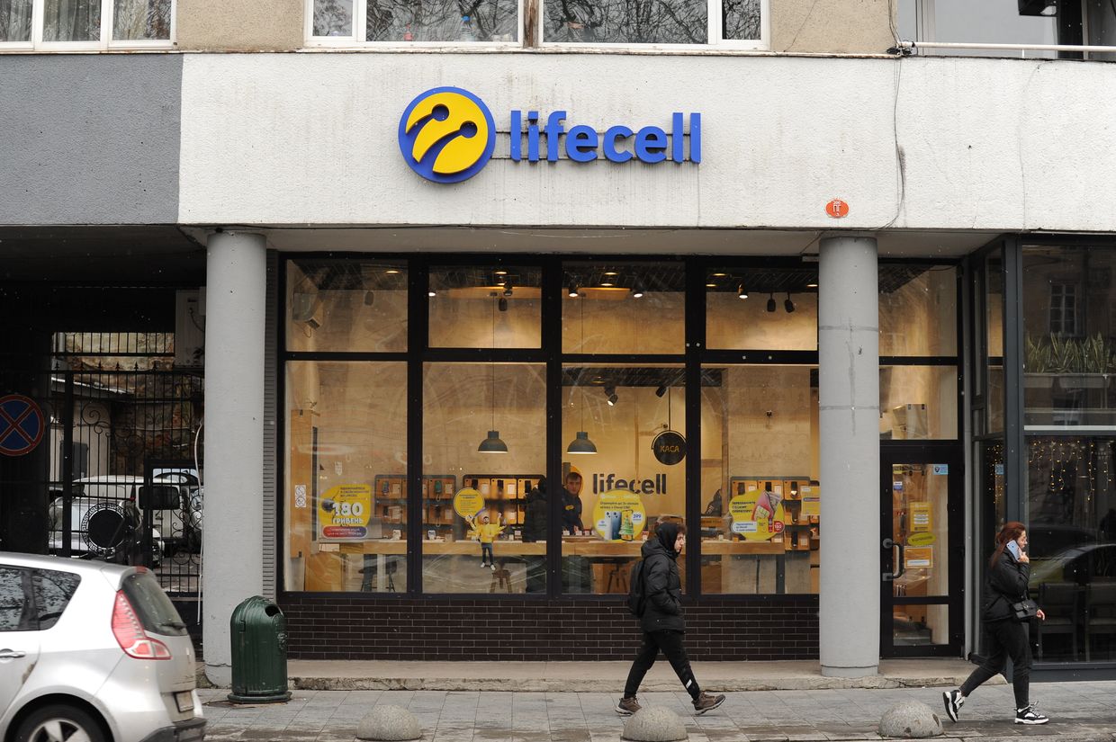 Lifecell acquisition contract prohibits payment to sanctioned oligarch Fridman
