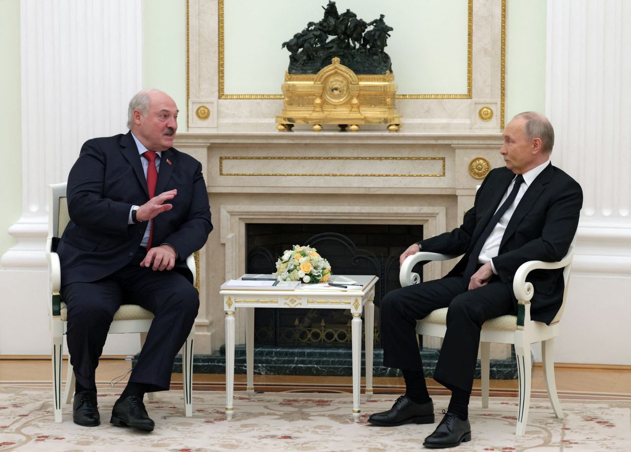 Lukashenko, Putin hold 4-hour meeting in Moscow