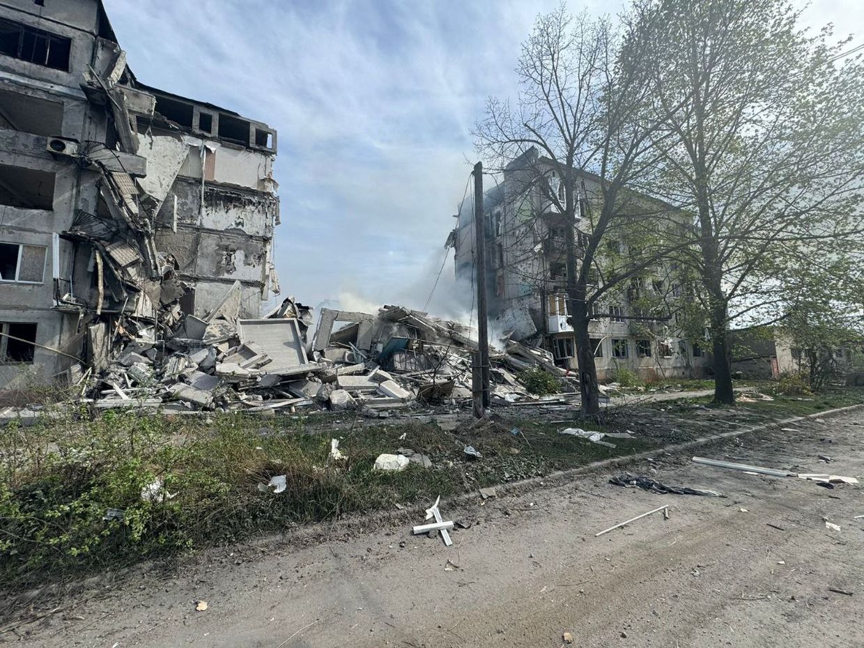 Russia attacks residential areas in Donetsk Oblast, killing 3