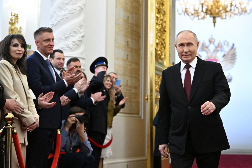 Putin inaugurated for 5th term in office in ceremony largely boycotted by West