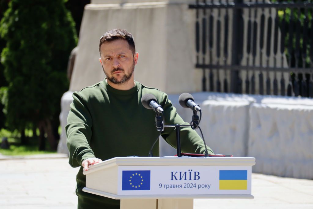 Zelensky: Russia launches new offensive in Kharkiv Oblast