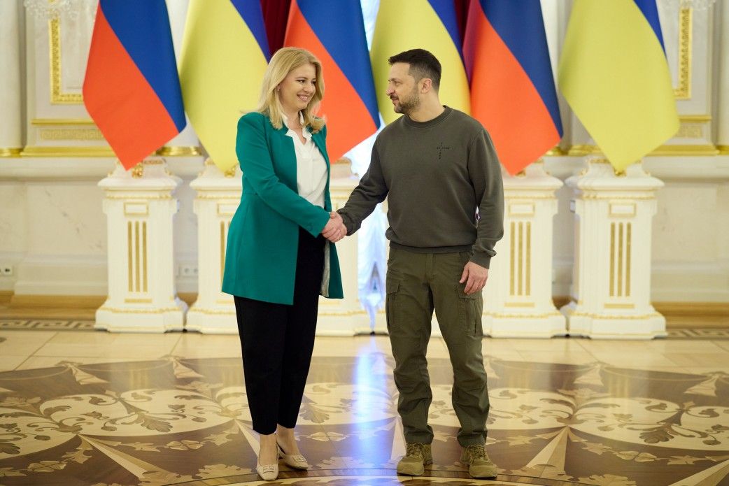 Zelensky meets Slovak President Caputova in Kyiv