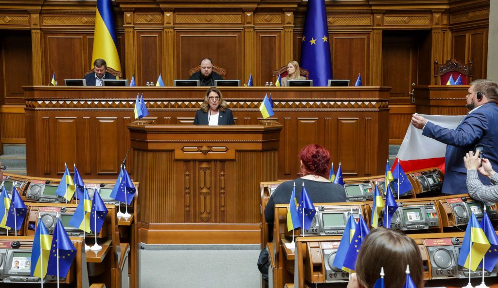 MP Yaroslav Zhelezniak: Developments in Ukraine’s parliament on economic reforms, international obligations — Issue 61