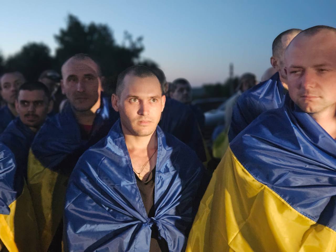 Ukraine brings back 90 POWs from Russian captivity