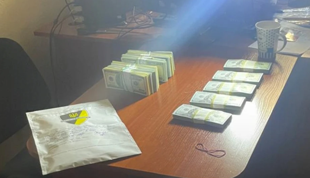 Ukraine's top prosecutors investigated over suspected $170,000 bribe