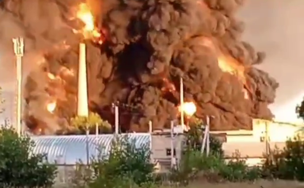 Ukraine struck airbase, oil depot, and energy facility in Russia overnight, source says