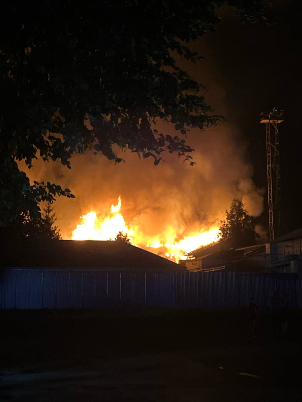 Mass fire reported at low voltage equipment plant in Kursk Oblast