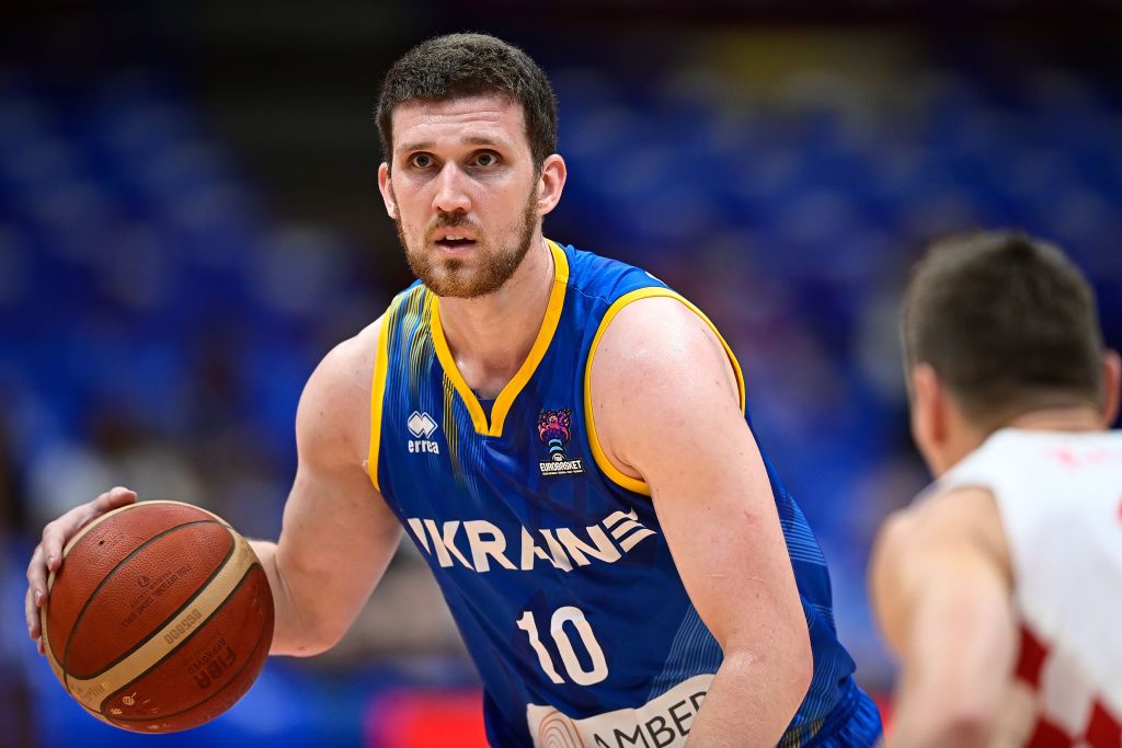 Ukrainian basketball player Mykhailiuk joins NBA's Utah Jazz