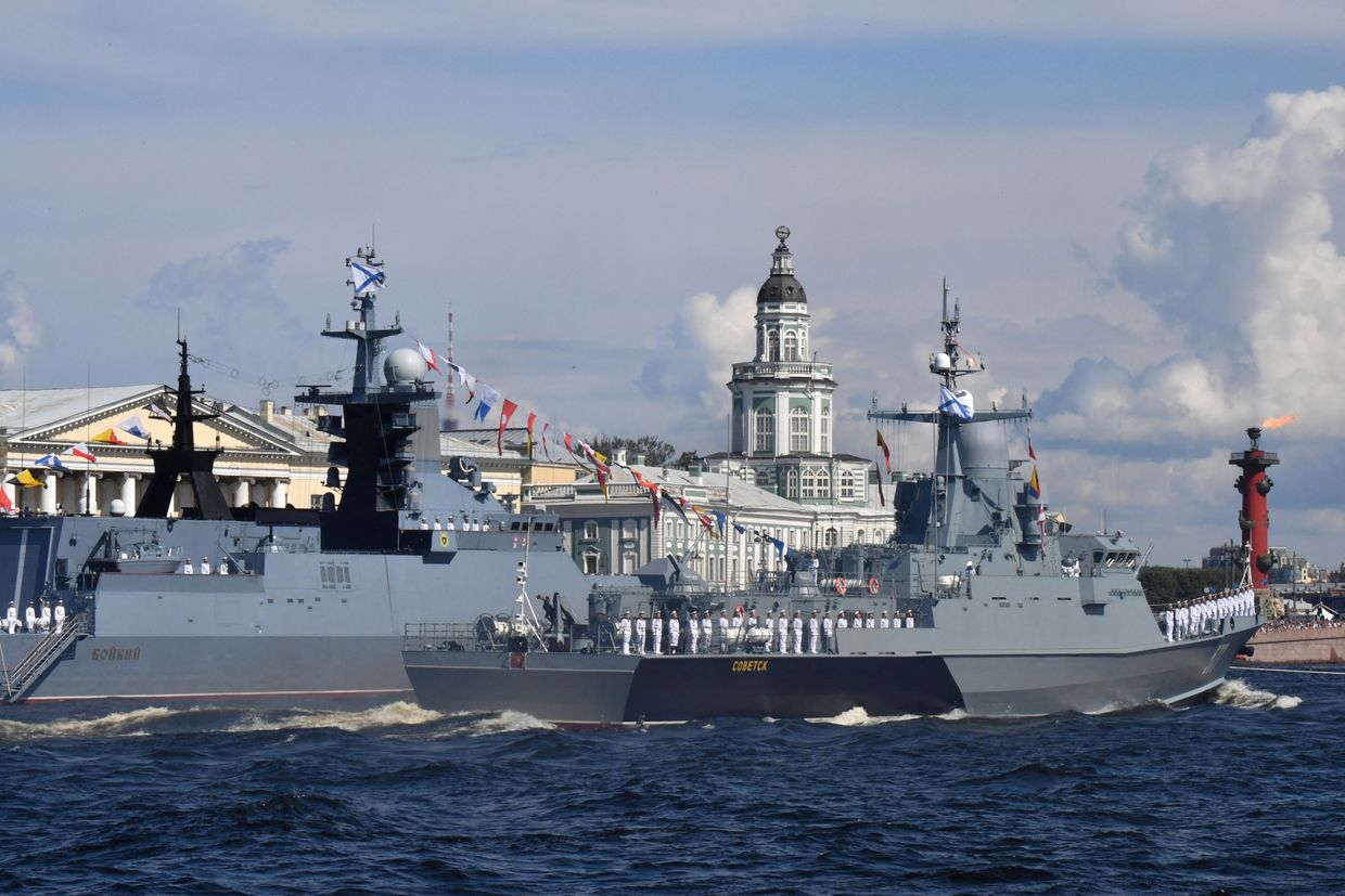 Russian Navy trained to strike Europe with nuclear-capable missiles, FT reports, citing secret files