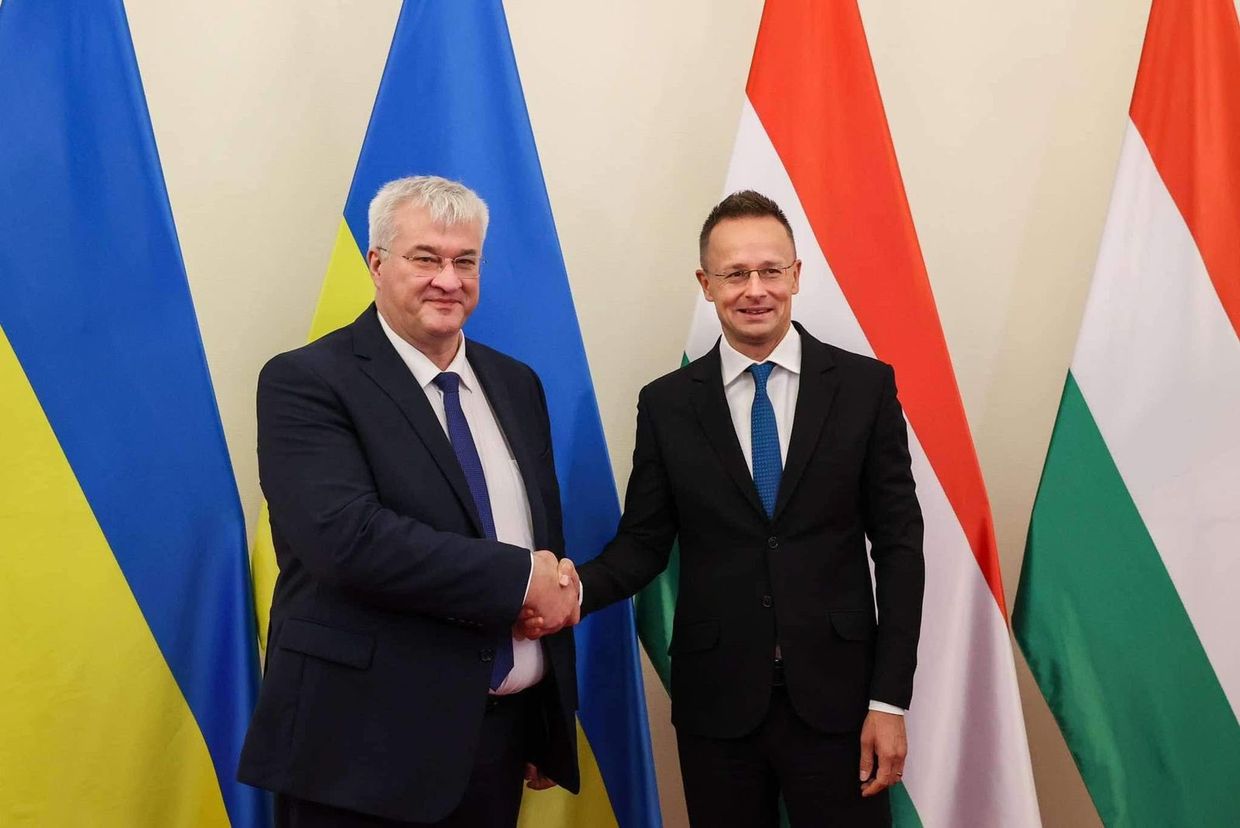 Kyiv, Budapest see 'positive dynamics' on national minorities issue, Ukrainian foreign minister says