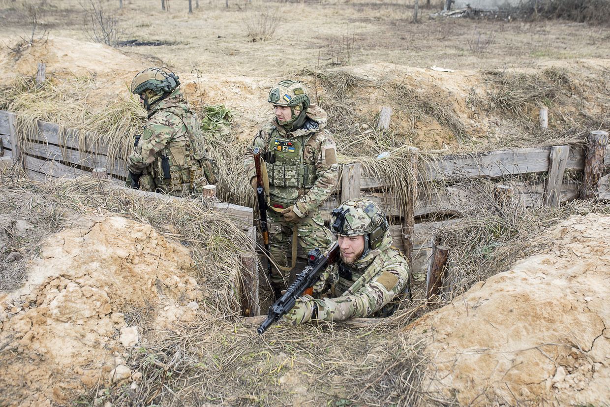 120th Independent Brigade of the Territorial Defense Forces (Battalion 120) of Ukraine conducted training exercises near the Belarus border in Chornobyl