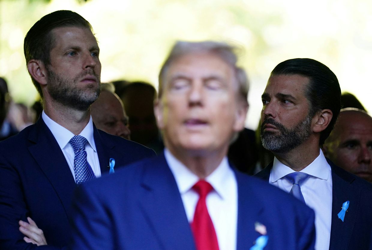  Eric Trump, former US President and Republican presidential candidate Donald Trump and Donald Trump, Jr. 