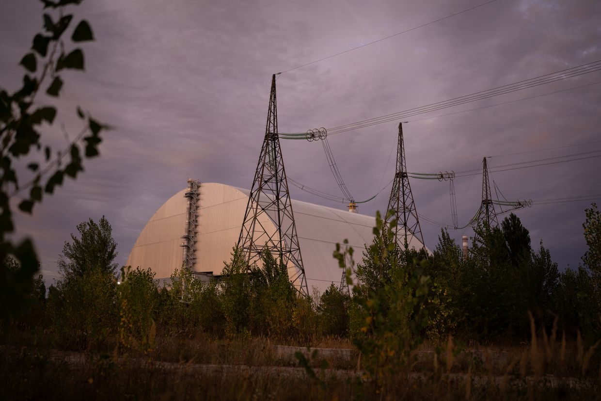 An isolation structure over the fourth power unit of the Chornobyl nuclear power plant in Chornobyl zone, Kyiv Oblast, Ukraine