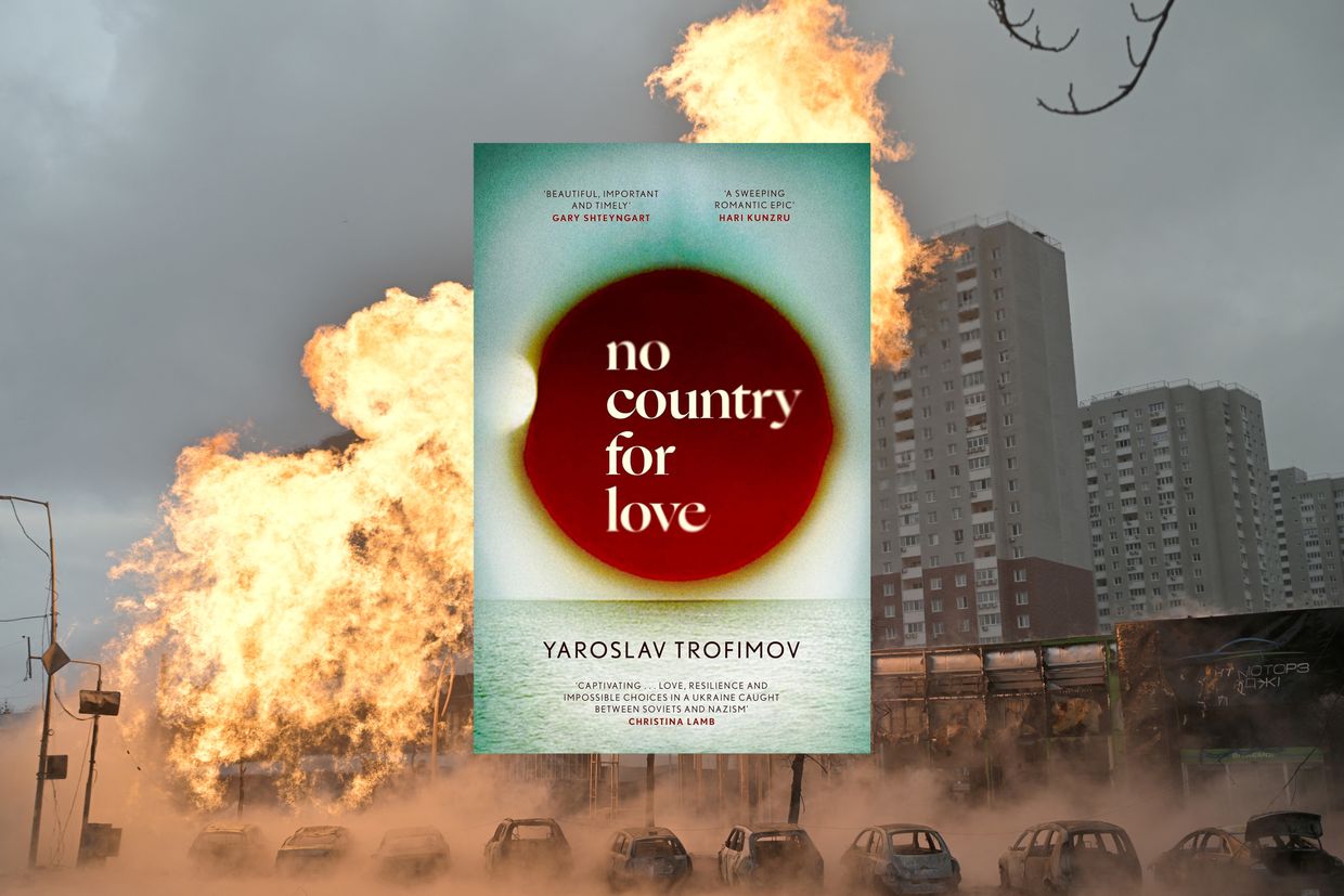 The collage of the cover of Yaroslav Trofimov's "No country for love" and the photo of fire 