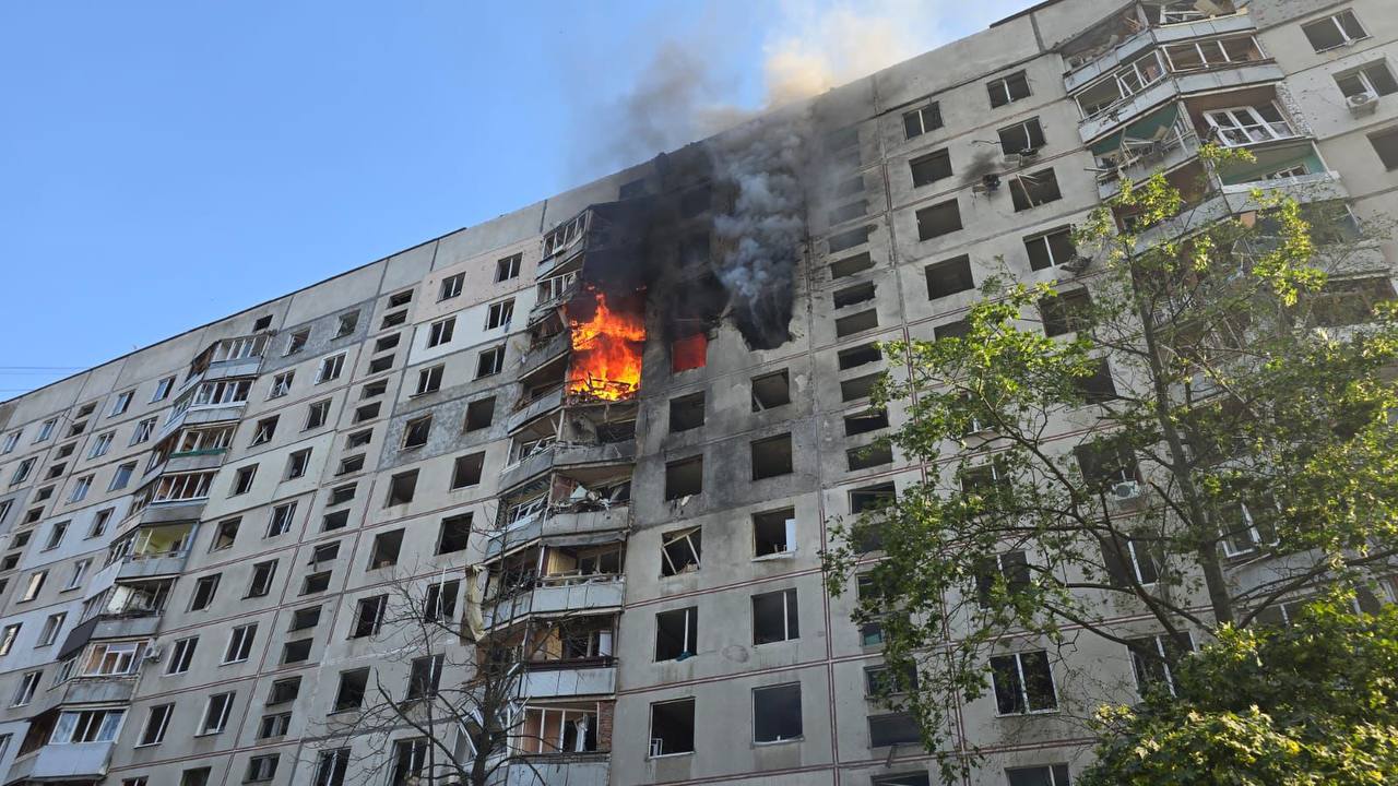 94-year-old woman killed in Russian strike on high-rise in Kharkiv