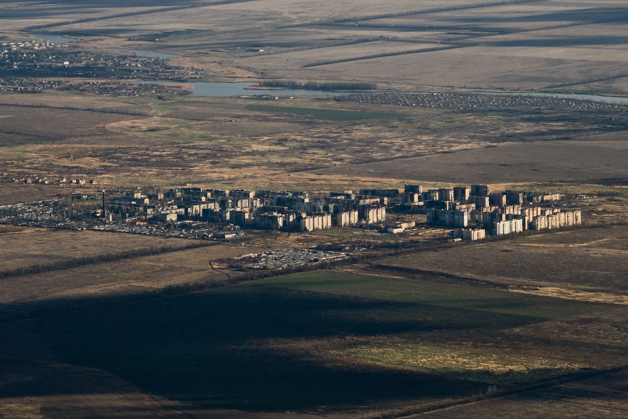 Ukrainian forces withdraw from Vuhledar in Donetsk Oblast