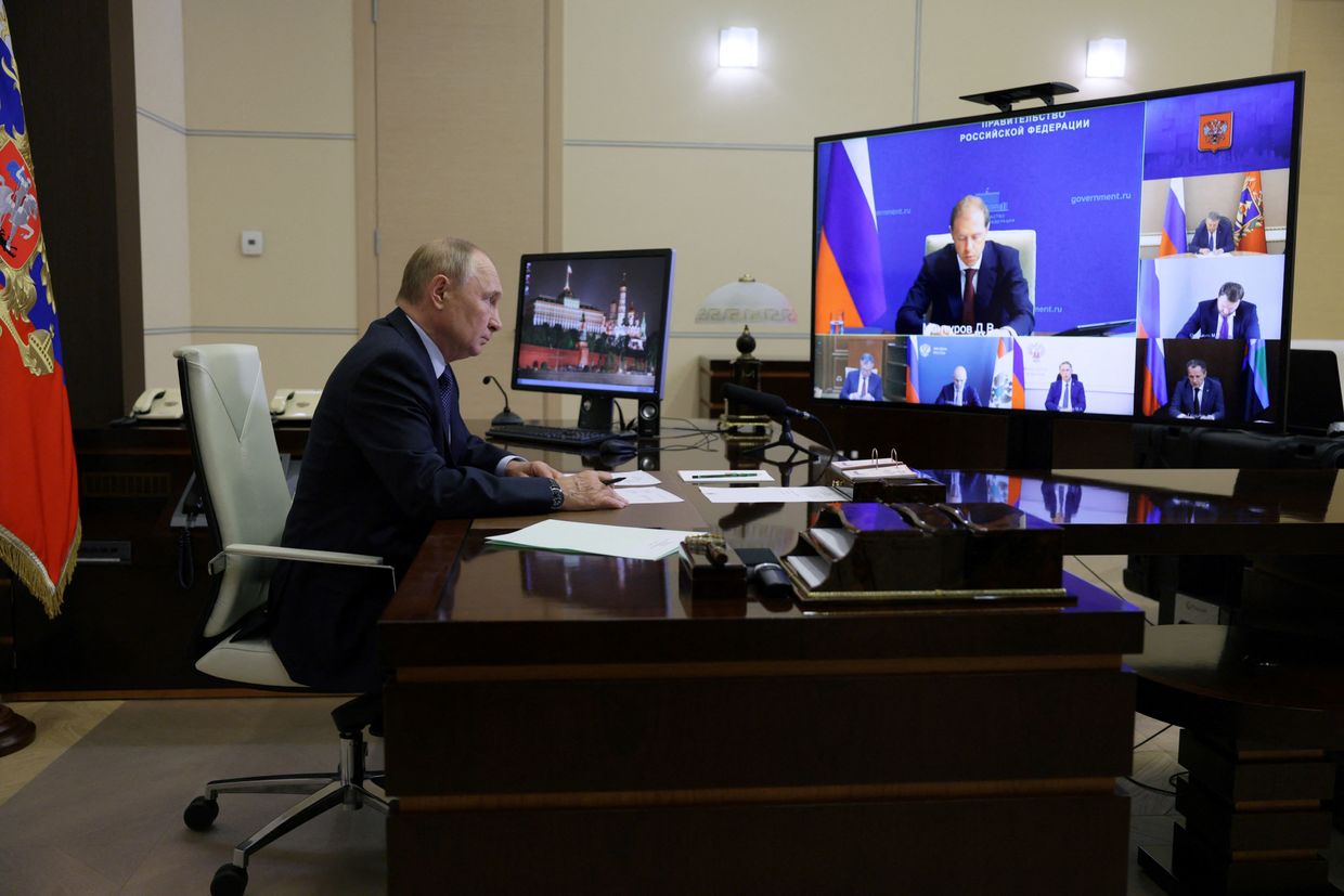 President Vladimir Putin chairs a meeting on the situation in Belgorod, Kursk