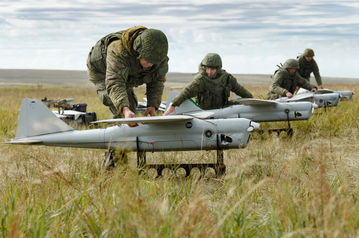 Opinion: Putin’s drone strategy shows the cracks in Russia’s war machine