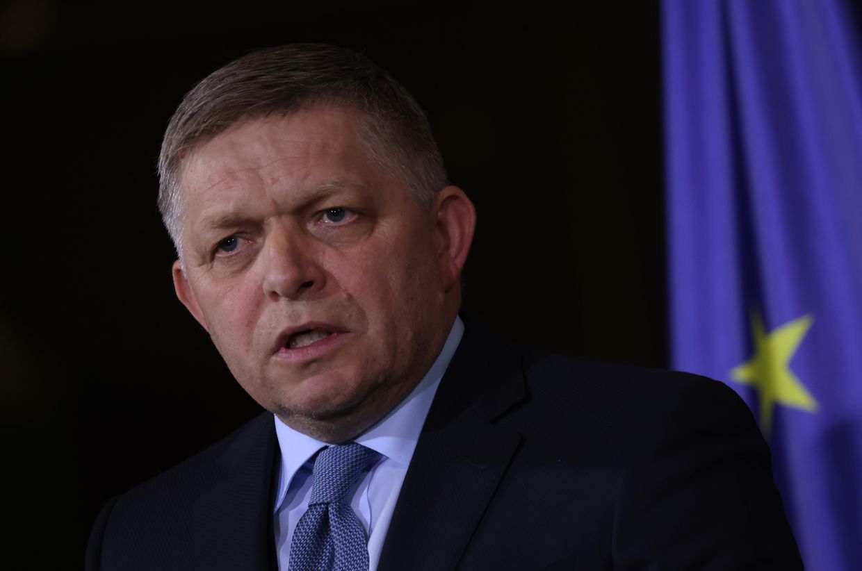 Fico accuses Slovak opposition leader of 'kissing Zelensky's ring'