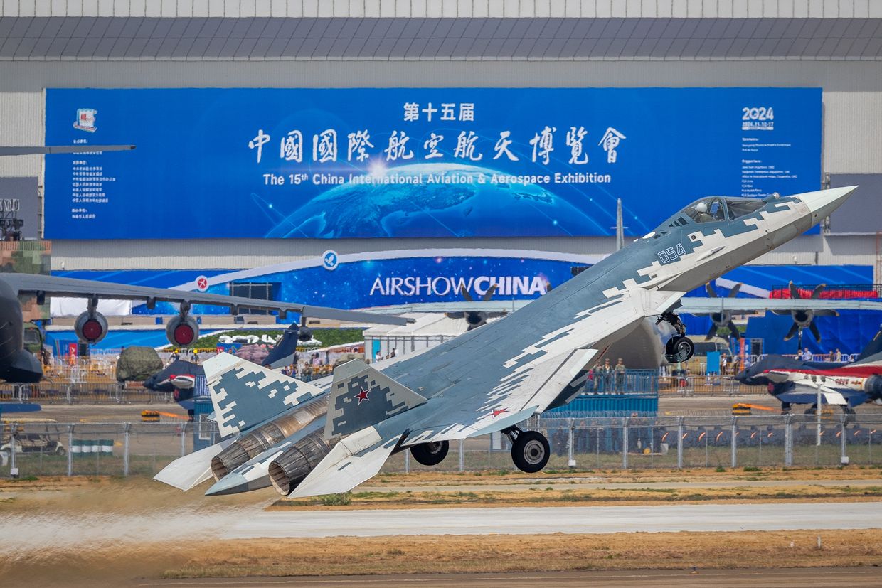 We asked experts to review Russia's Su-57 fighter jet performance at Airshow China 2024