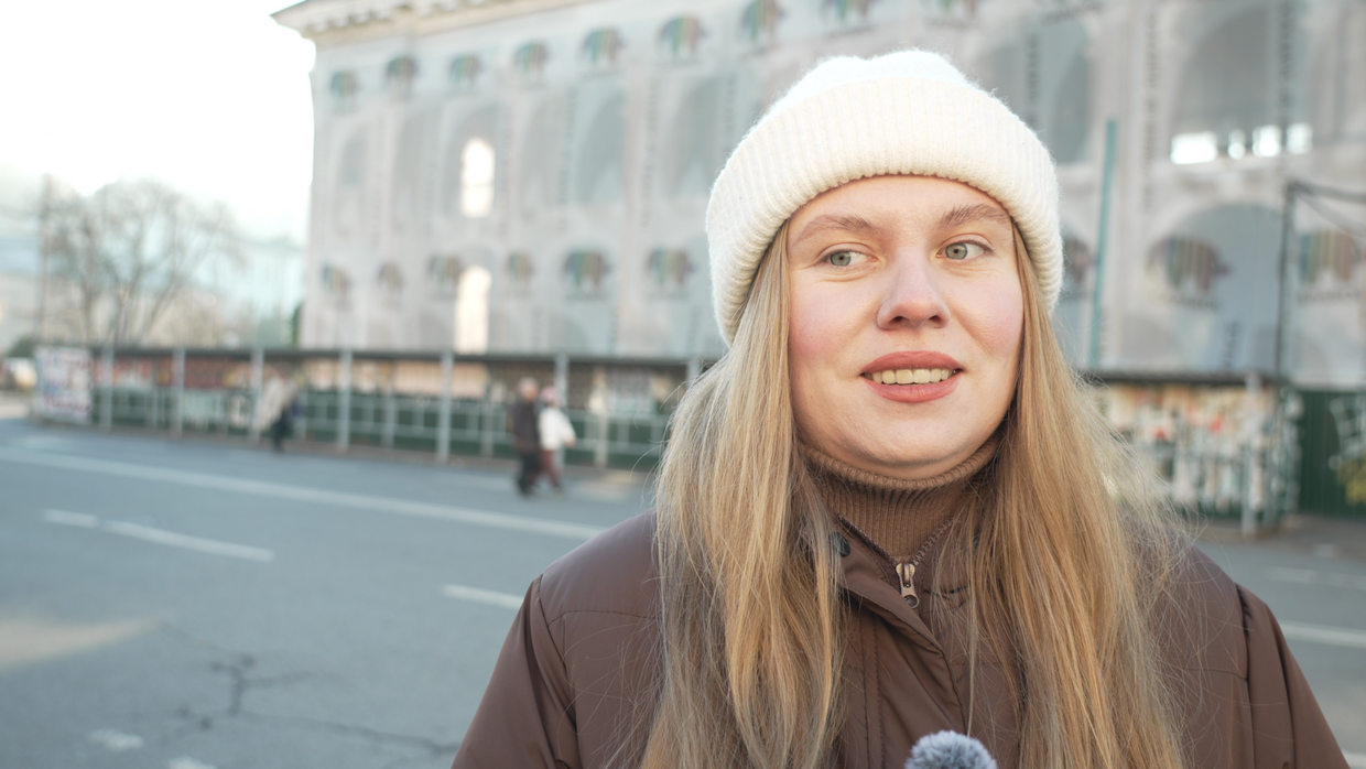 Albina Volobuyeva, sales worker