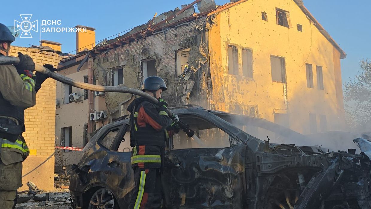 Ataque aéreo ruso en Zaporizhzhia mata a 4 personas y hiere a más de 30