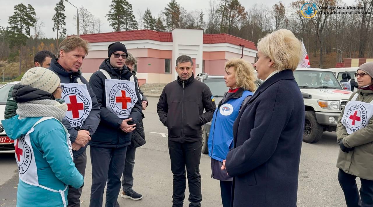 Ukrainian, Russian ombudsmen meet in Belarus to address humanitarian issues amid war