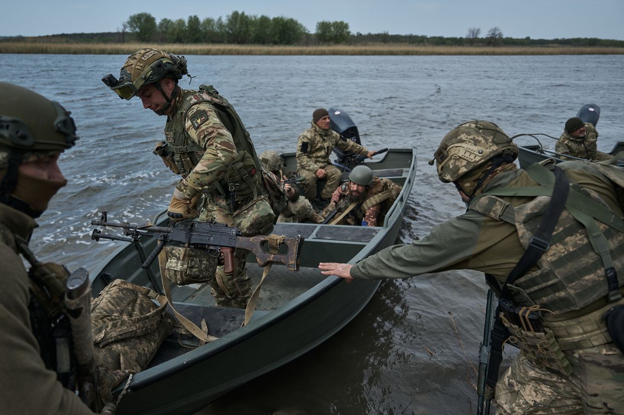 On a forgotten part of the front line, Russian forces mass for assault on Dnipro islands