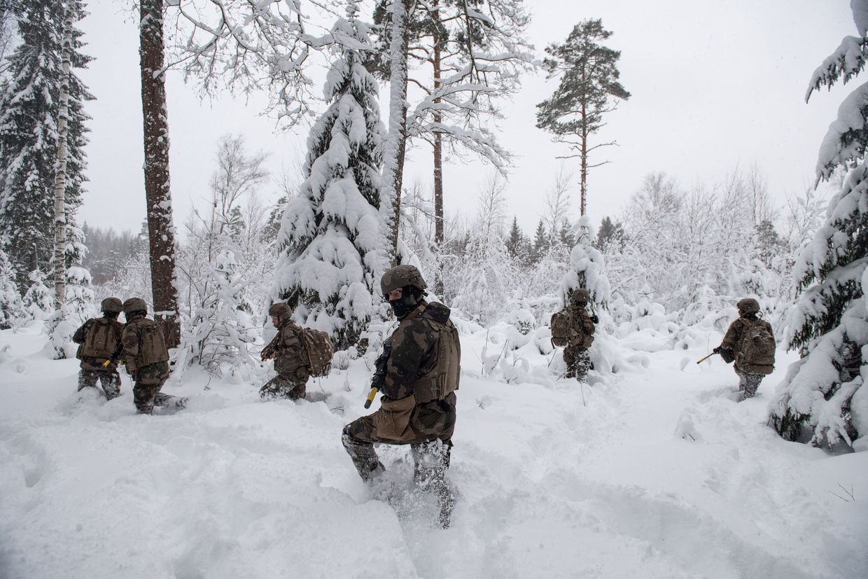 French soldiers take part in NATO's "enhanced forward presence" drill at Tapa Army camp near Rakvere, Estonia, Feb. 5, 2022.