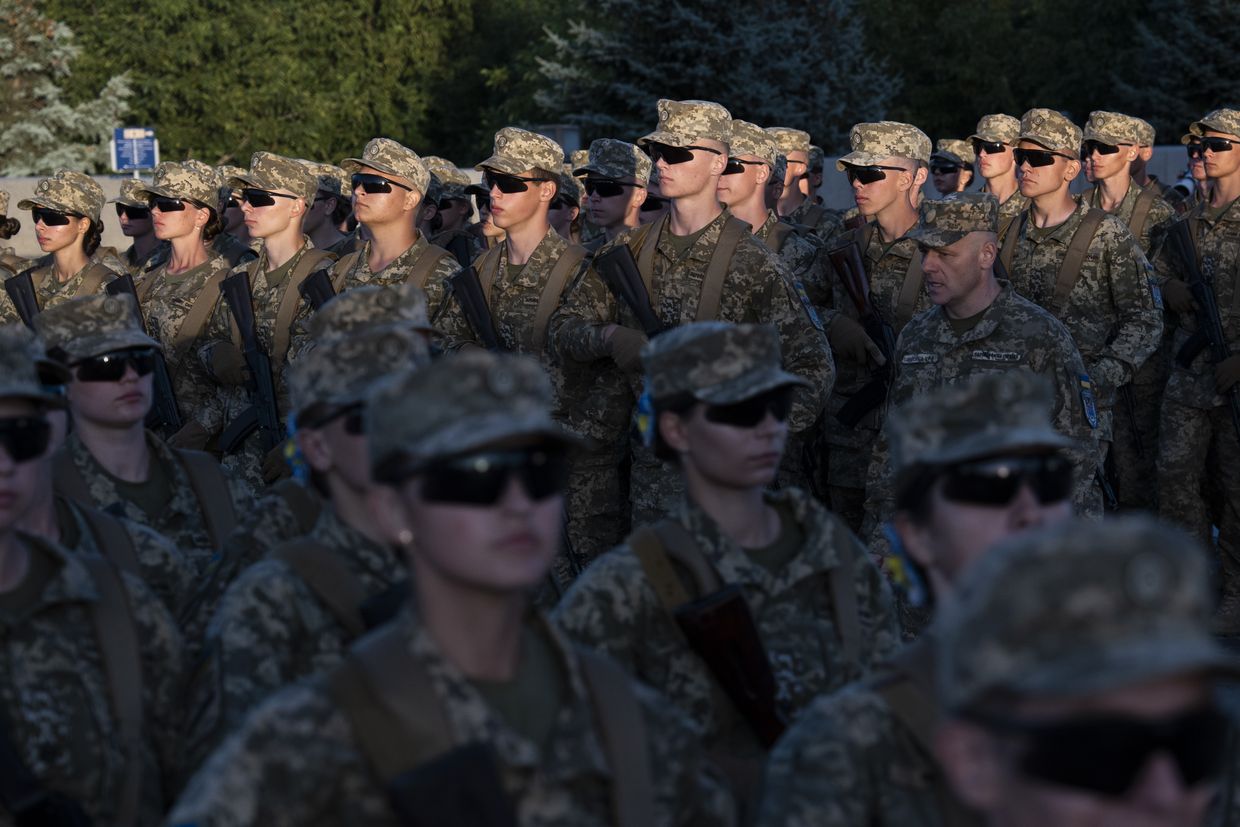 Ukraine's Legion in Poland has received 1,300 applications; first women join the unit