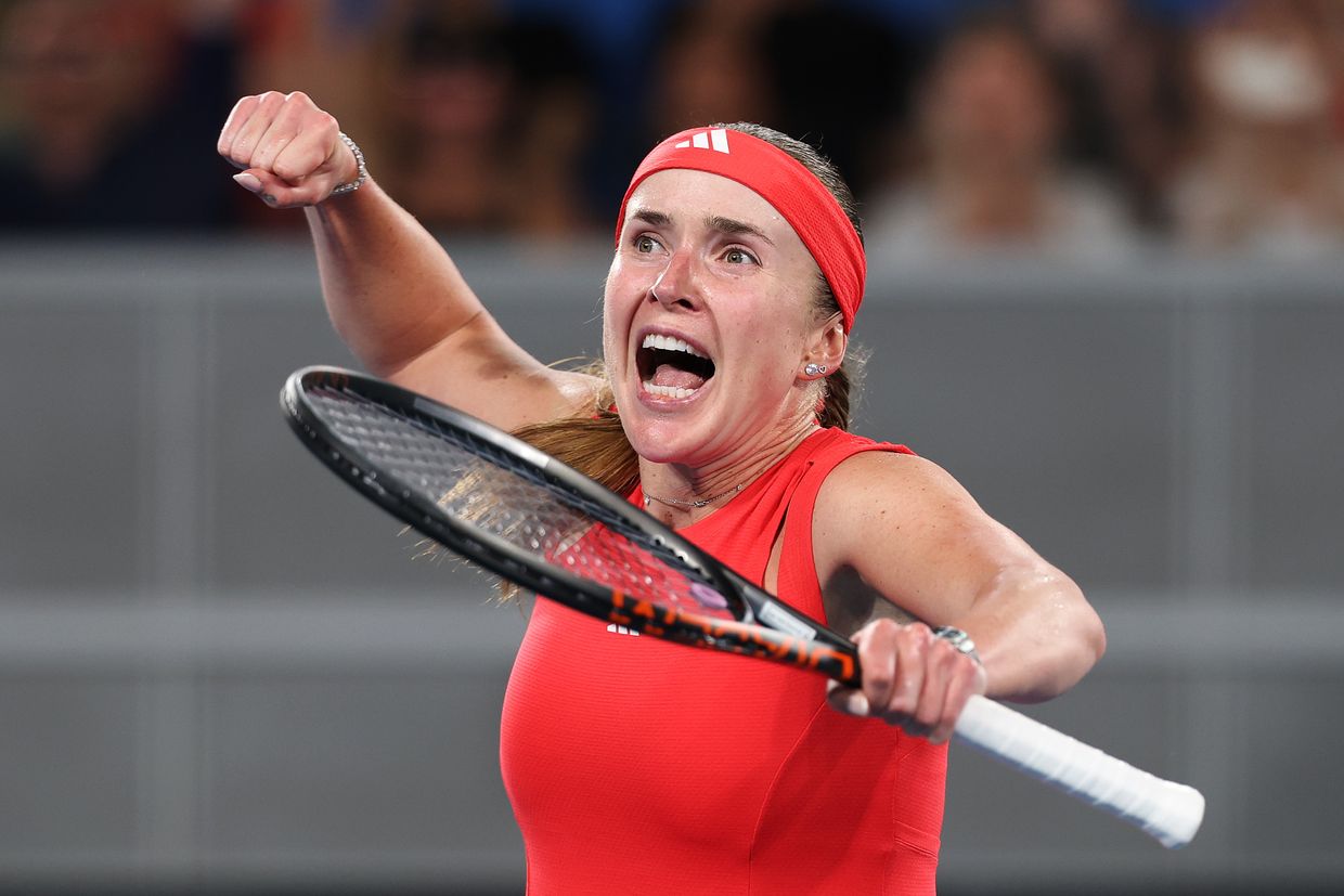 Ukraine's Svitolina defeats Russian opponent to reach Australian Open quarterfinals