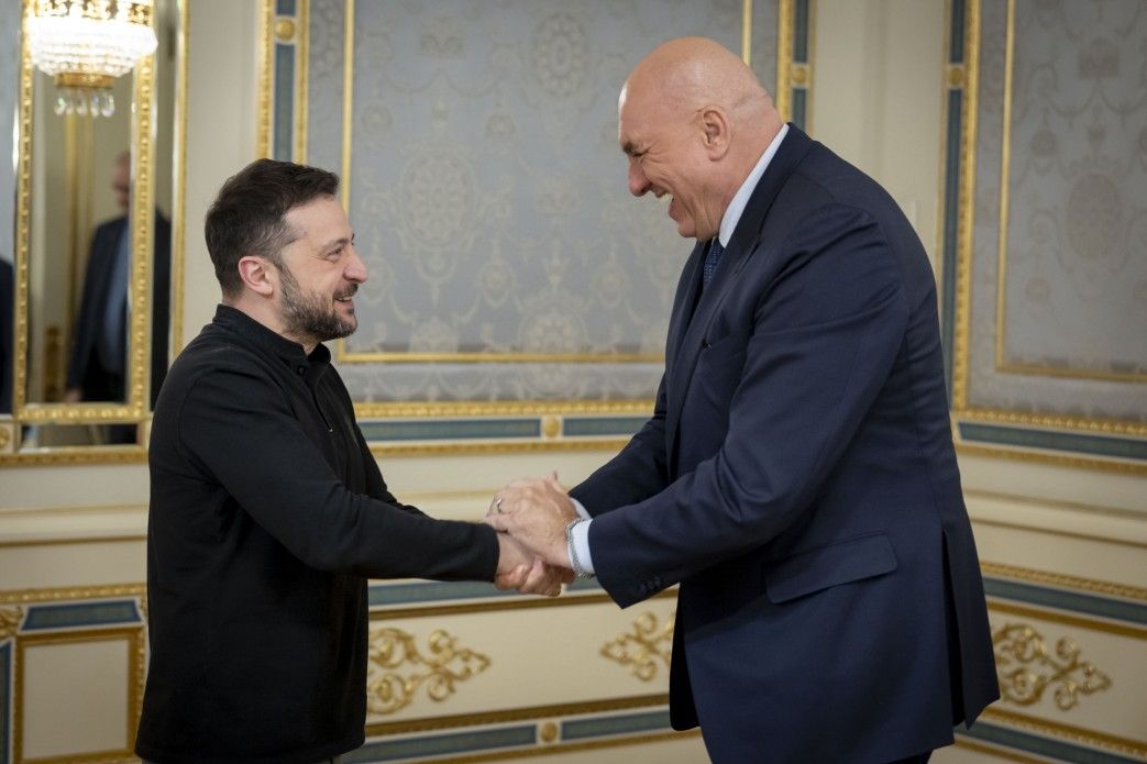 Zelensky, Italian Defense Minister discuss security guarantees at meeting in Kyiv