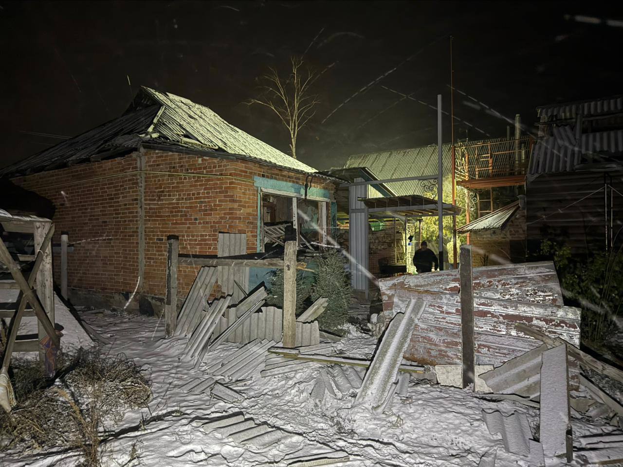 Russian attacks against Ukraine kill 3, injure 23 over past day