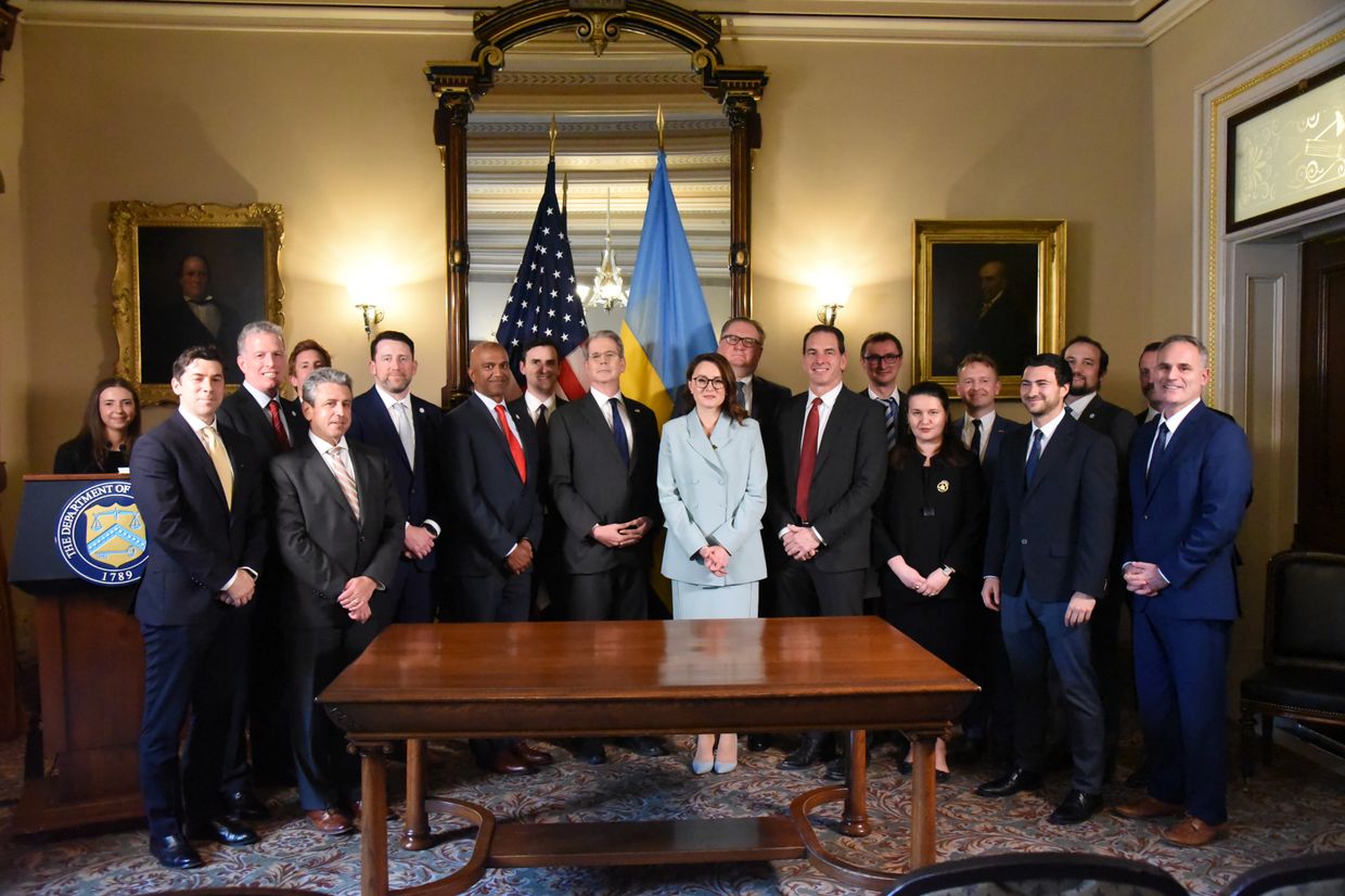 BREAKING: Ukraine, US sign minerals deal
