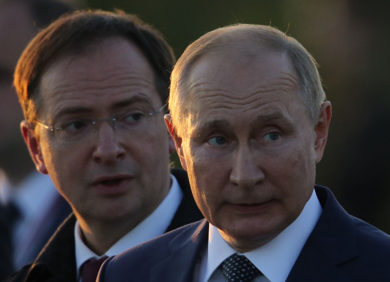 Russian delegation arrives in Istanbul ahead of potential Ukraine peace talks but Putin not expected to join