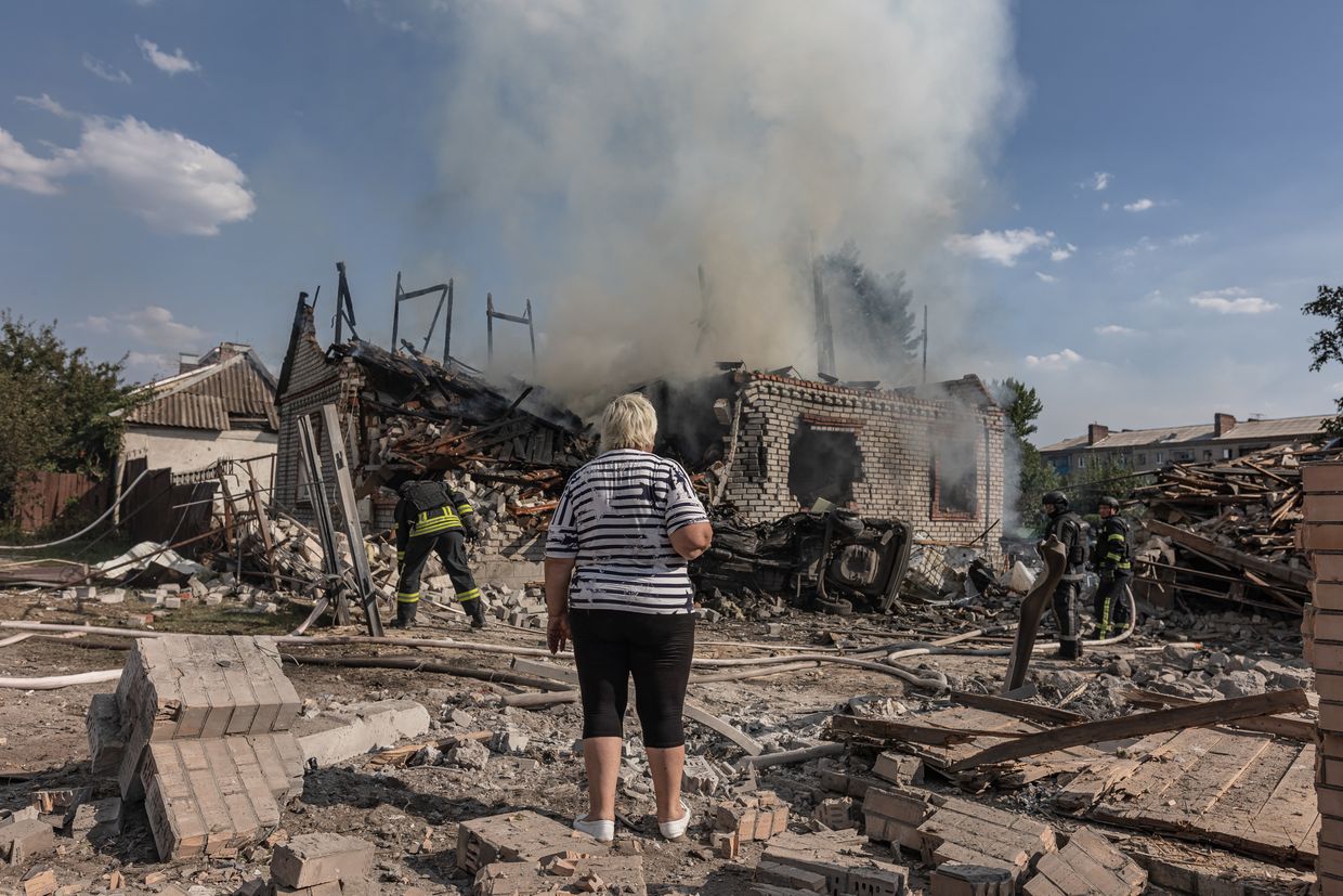Donetsk Oblast city ‘on brink of humanitarian catastrophe,’ governor says as drones cripple infrastructure