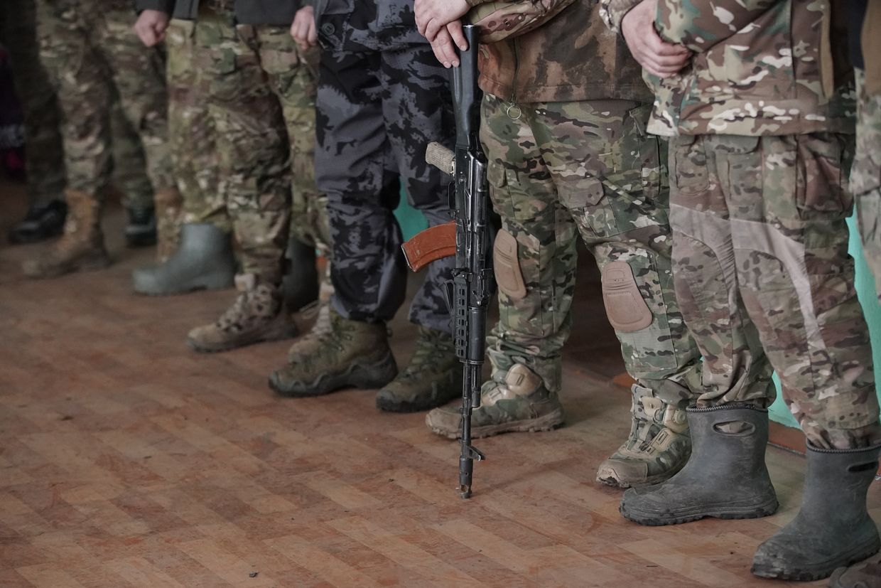4 Chechen officers killed in car bombing in Russian-occupied part of Kherson Oblast, Ukraine's HUR claims