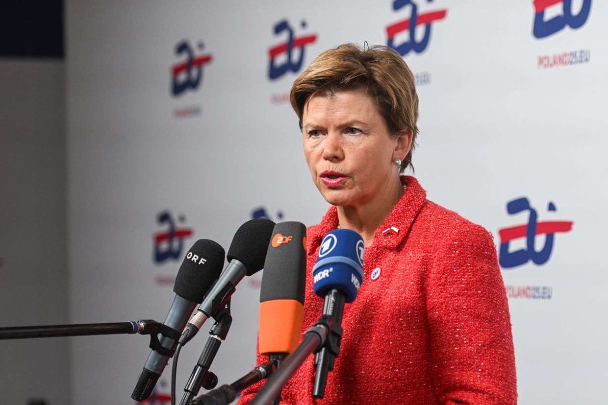 Latvia urges EU-wide halt to Russian visas over 'security concerns'
