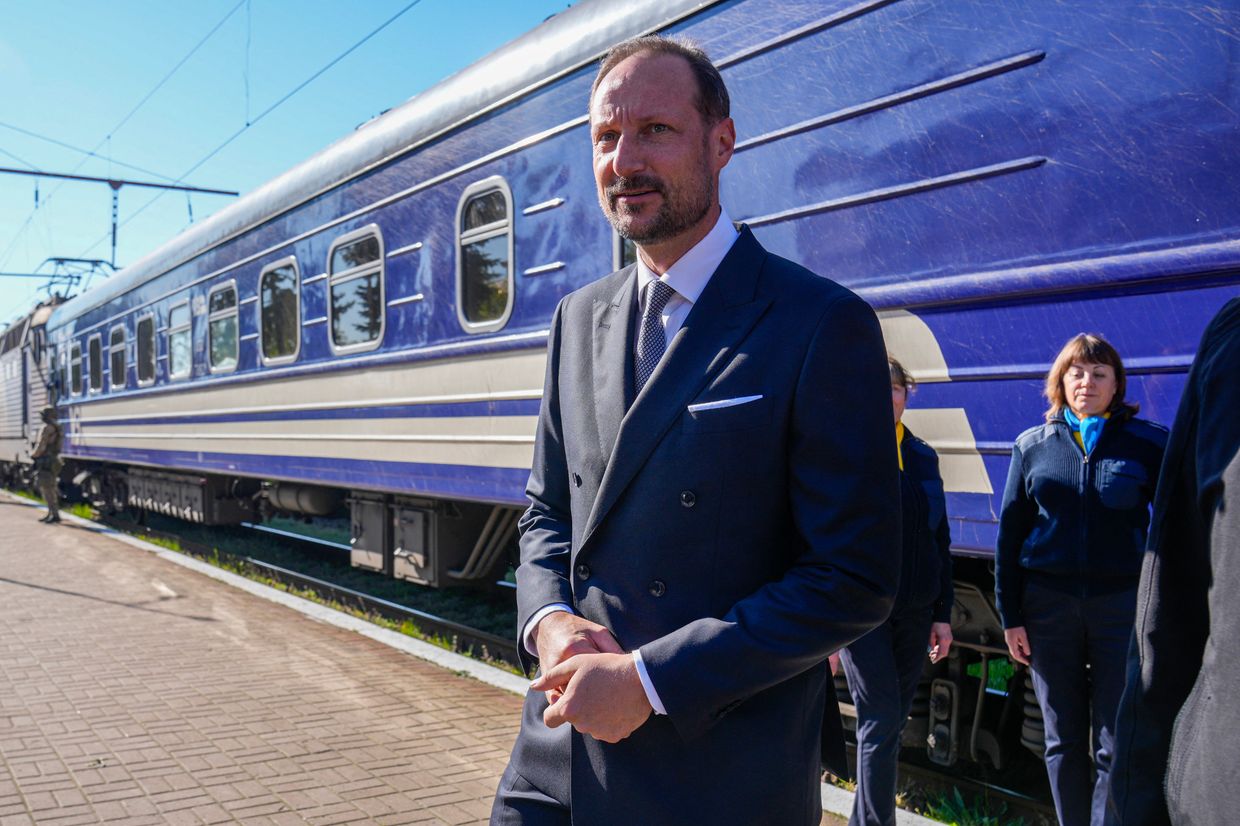 Norway's Crown Prince Haakon arrives in Ukraine in historic visit