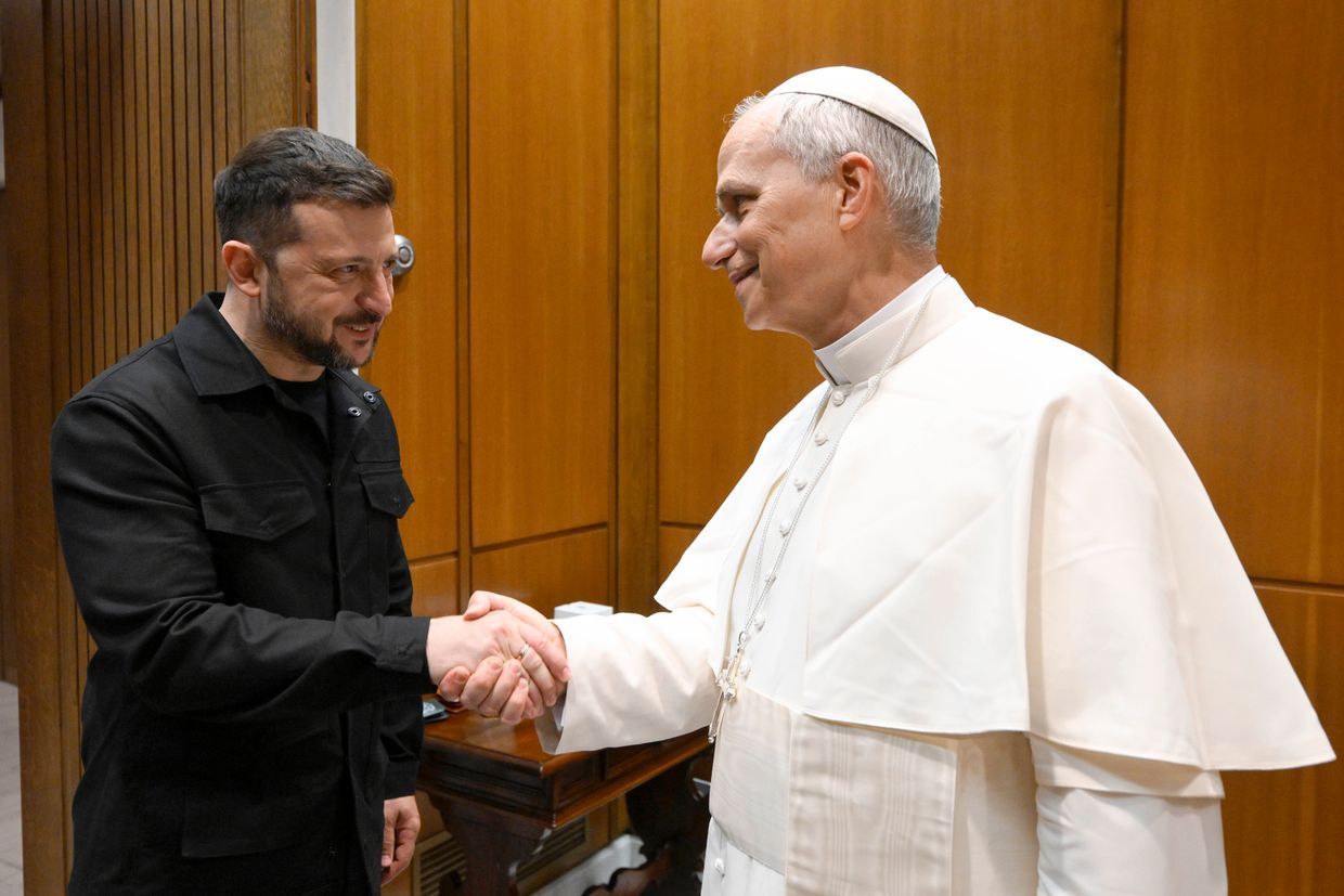 Pope Leo willing to host Ukraine peace talks in Vatican, Italy's Meloni says