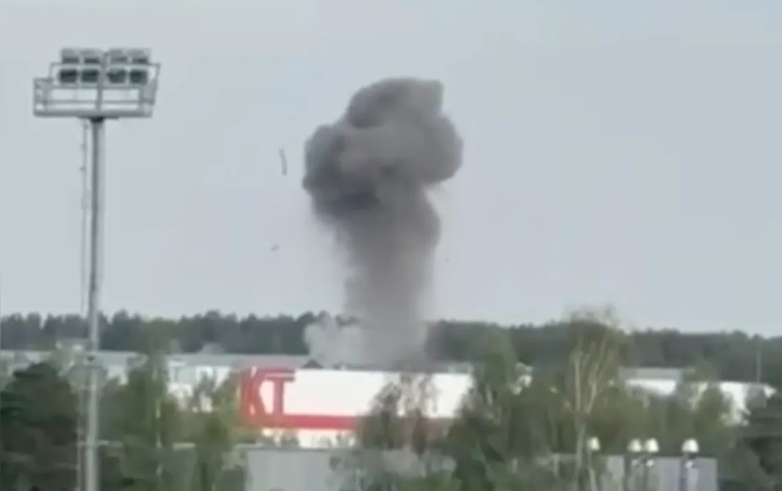 Ukrainian drones hit Russian cruise missile factory, SBU source says, in one of largest reported strikes of full-scale war