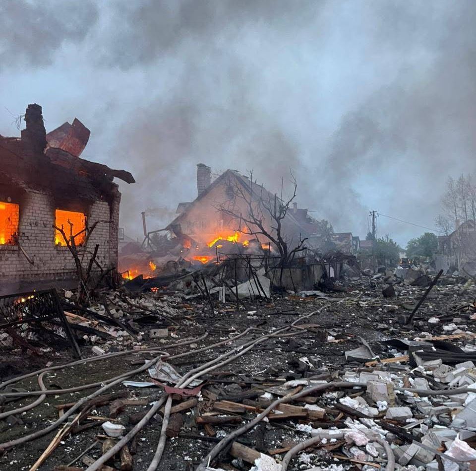 Russian attack in Kyiv Oblast kills 3, injures 10, including children