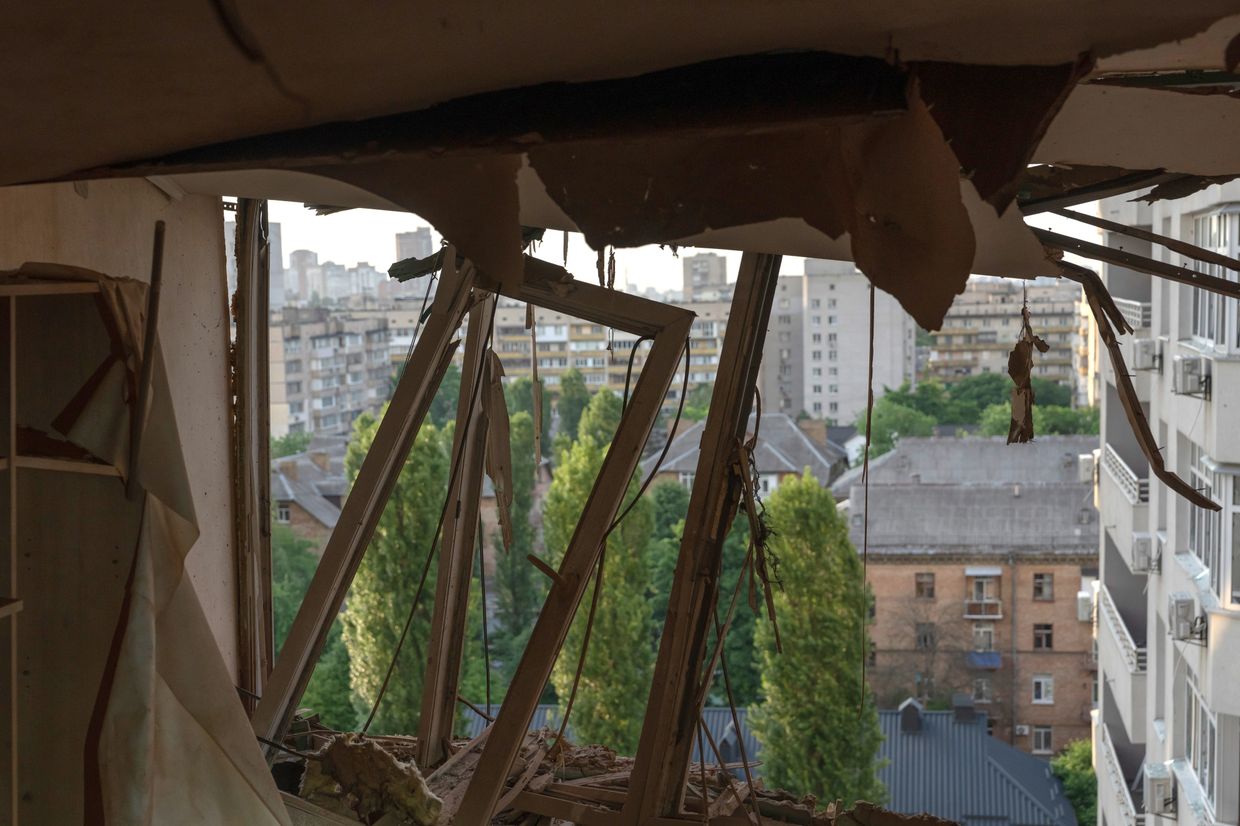 'Loud night in Kyiv, Dad' — US envoy's daughter appeals to Kellogg during Russian attack