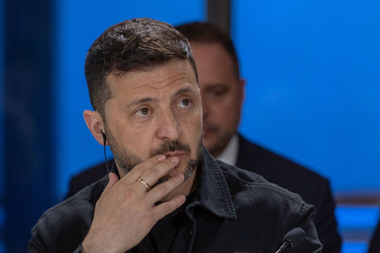 Russia using peace talks to stall US sanctions, Zelensky says