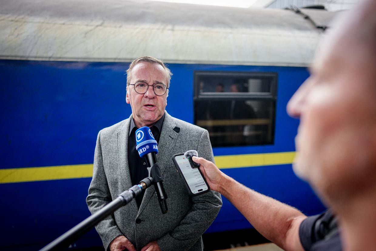 German Defense Minister Pistorius arrives in Ukraine to discuss military aid