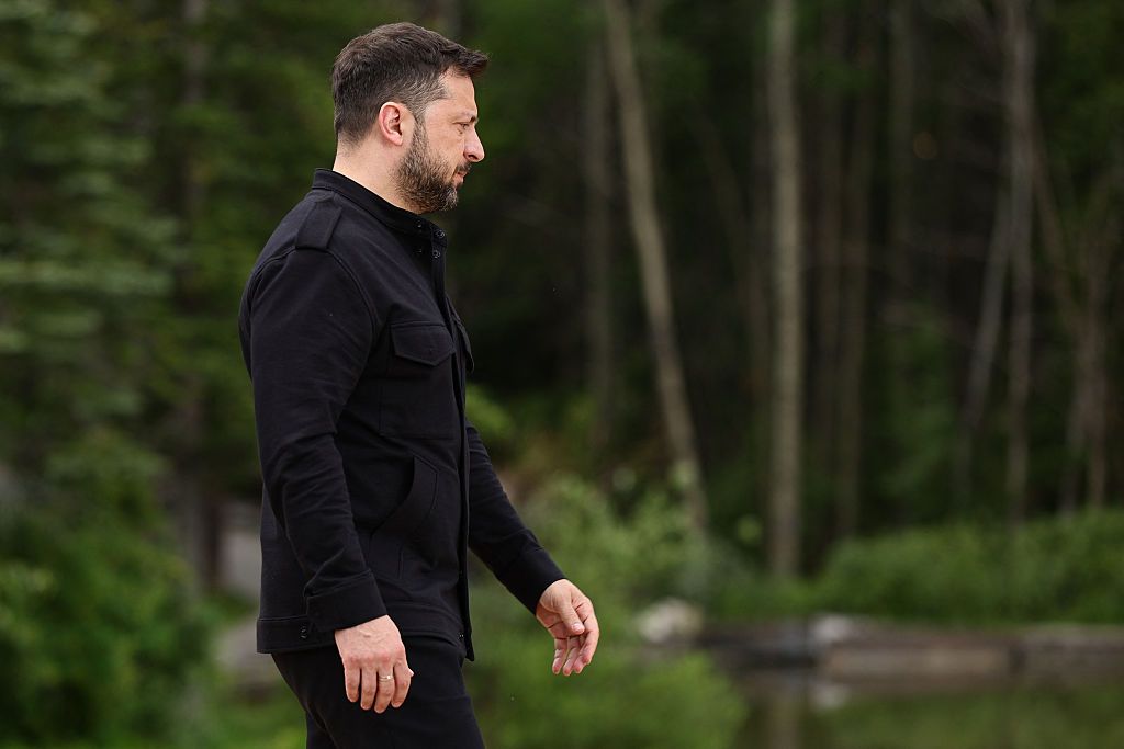 Zelensky leaves G7 early without meeting Trump as Canada drops Ukraine statement amid US pushback