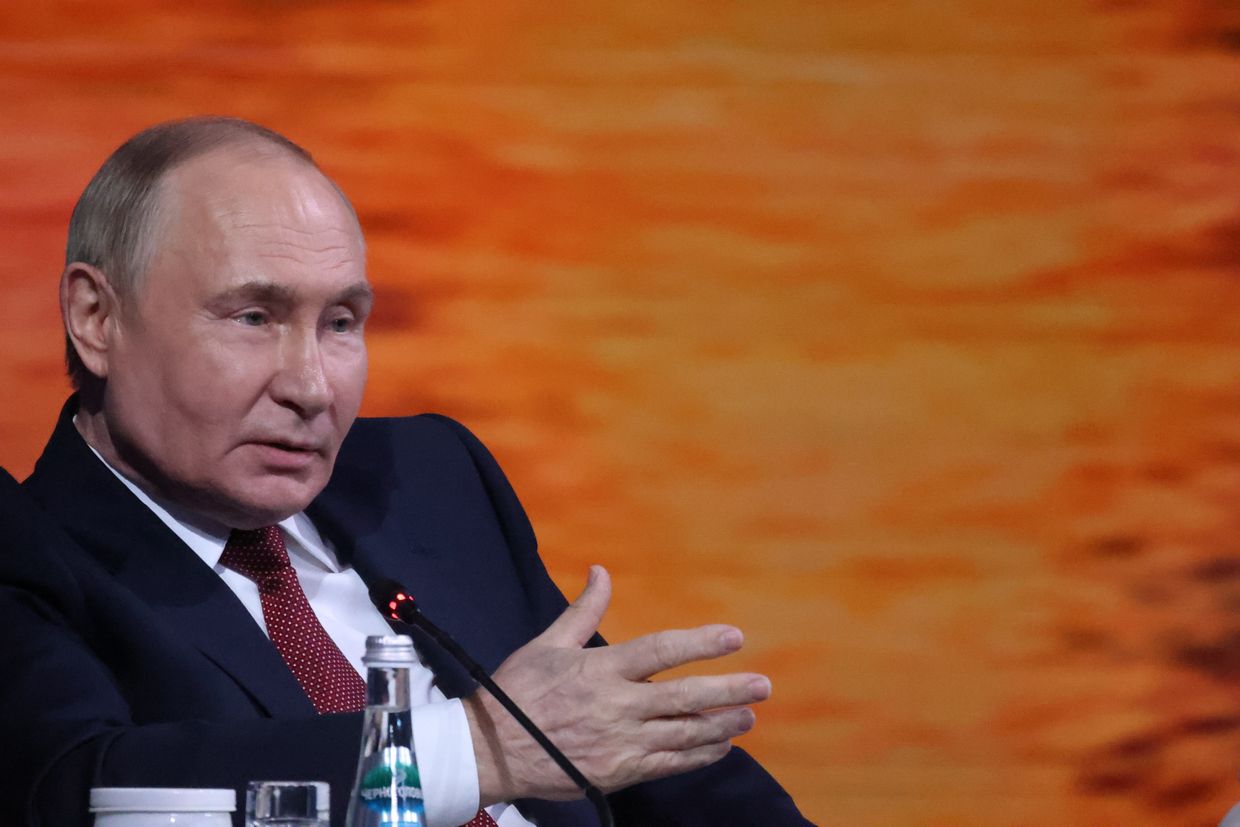 Ukraine war latest: Kyiv calls on West to isolate Moscow after Putin claims 'all of Ukraine' belongs to Russia