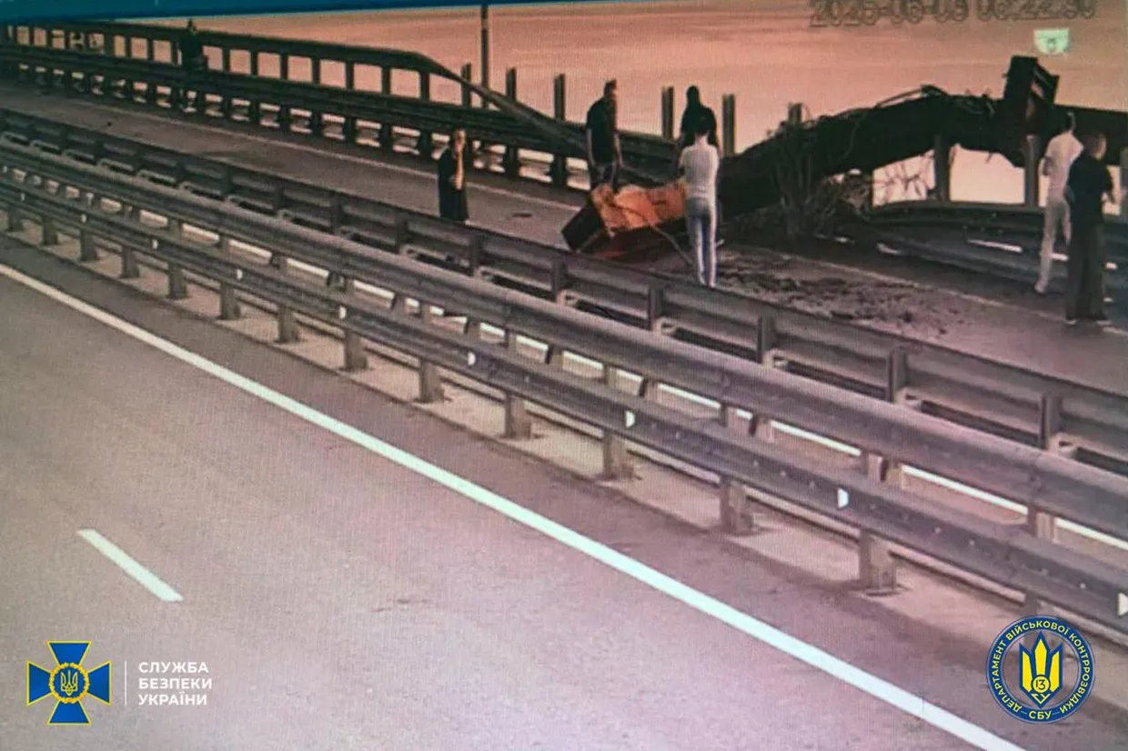 BREAKING: Russia’s Crimean Bridge rocked by explosions, Ukraine’s SBU claims responsibility